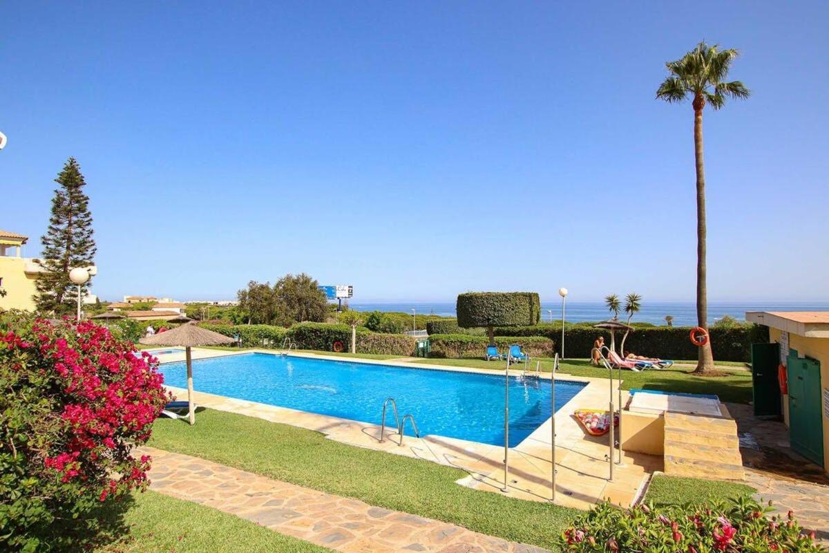 Precioso Atico En Cabopino - Marbella Apartamento Exterior foto