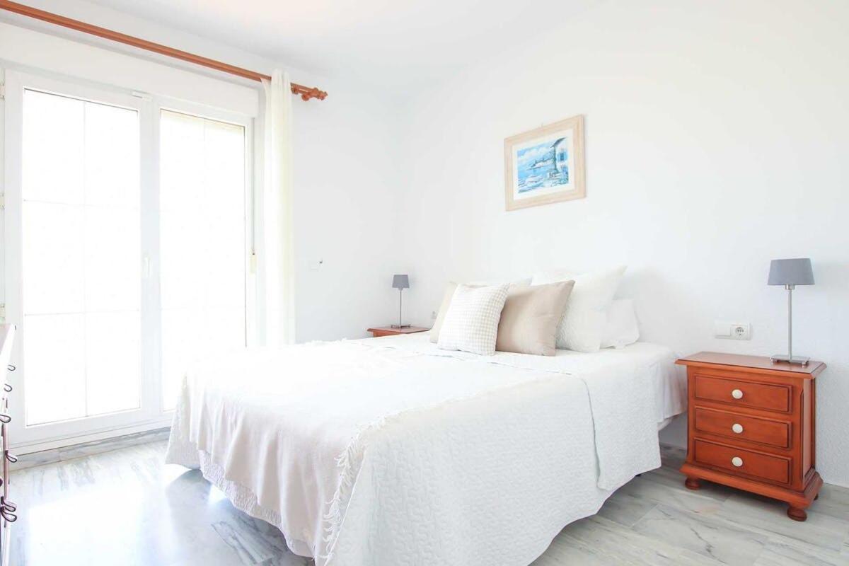 Precioso Atico En Cabopino - Marbella Apartamento Exterior foto